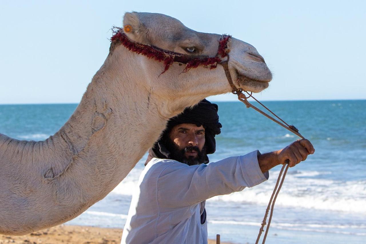 Sunshine Surf Morocco Bed & Breakfast Tamraght Bagian luar foto