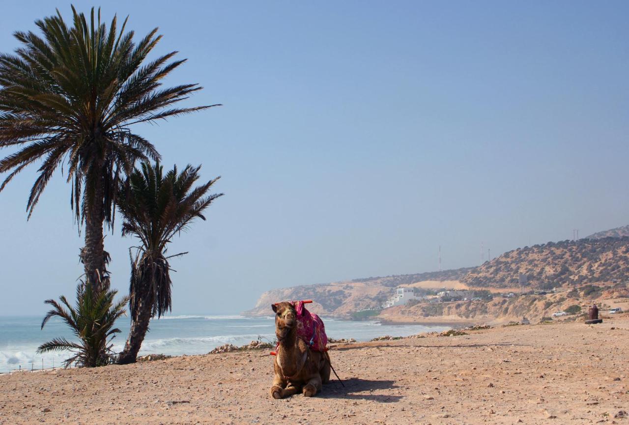 Sunshine Surf Morocco Bed & Breakfast Tamraght Bagian luar foto